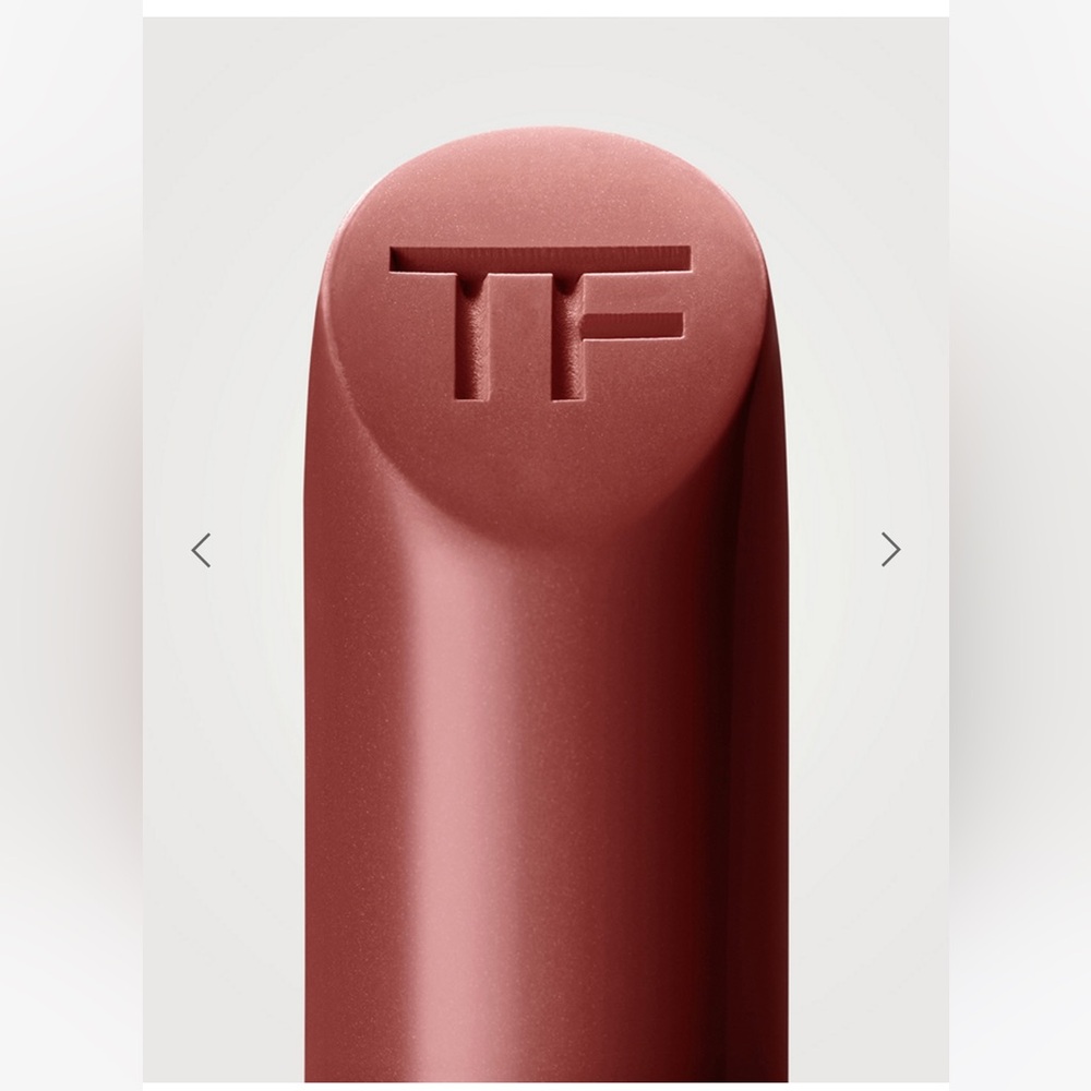 🌟SOLD🌟TOM FORD Lip Color Matte Lipstick in 01 Insatiable Deluxe Mini 1 g - Picture 8 of 9